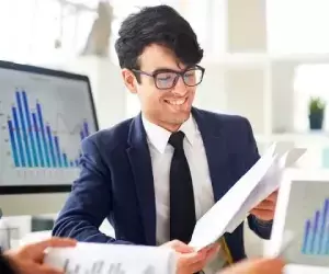 Embark on a Career with an Accounting Assistant Course