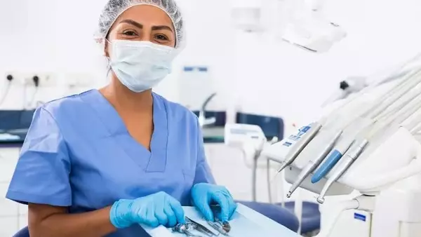 Navigating Your Path to Success: The Essential Guide to Dental Assistant Training Courses