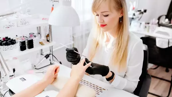 Beginner-friendly: Launch your beauty career with government-funded nail art courses!