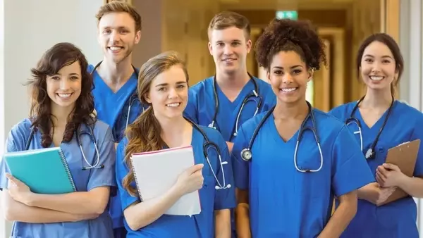 Certified Nursing Assistant (CNA) Courses: A General Overview
