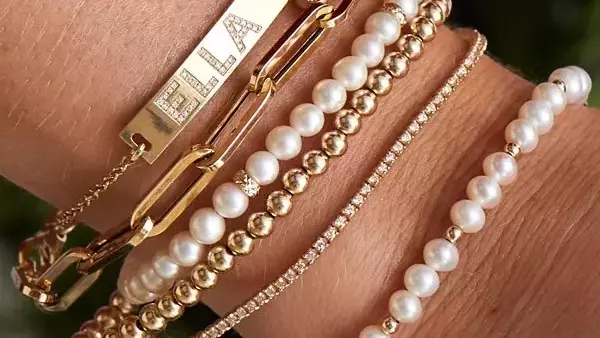 Golden Glow-Up: 2025 Jewelry Trends You Can’t Miss
