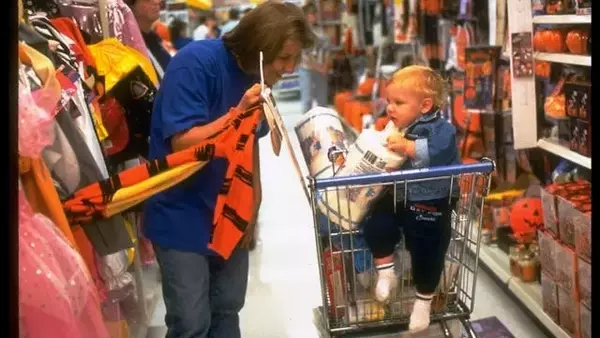 Timeless Halloween Traditions from the 90s