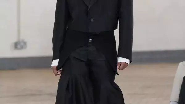 Toga's Autumn/Winter 2026 Collection: A Fusion of Traditional and Modern