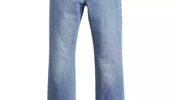 Embracing the Timeless Style of Bootcut Jeans