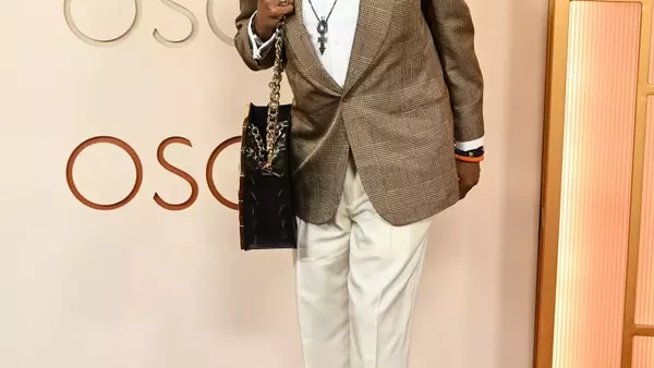 Spike Lee's Unconventional Style Statement at the 2026 Oscars