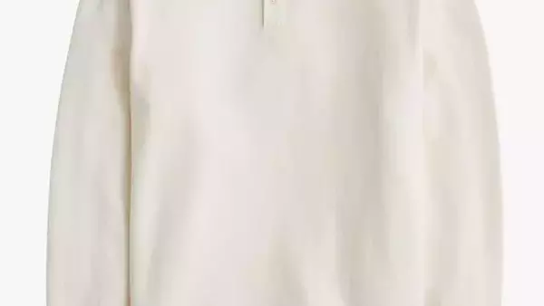 The Resurgence of Henley Shirts: A Fashion Redemption