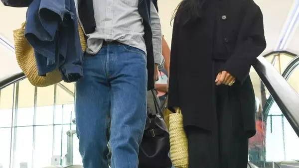 Harry Styles and Zoë Kravitz Master the Art of Coordinated Travel Style