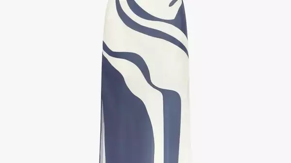 Beach Wedding Guest Outfits: The Ultimate Style Guide