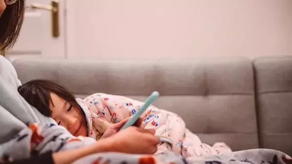 The Peril of AI-Generated Bedtime Stories: Preserving Authentic Parental Connection