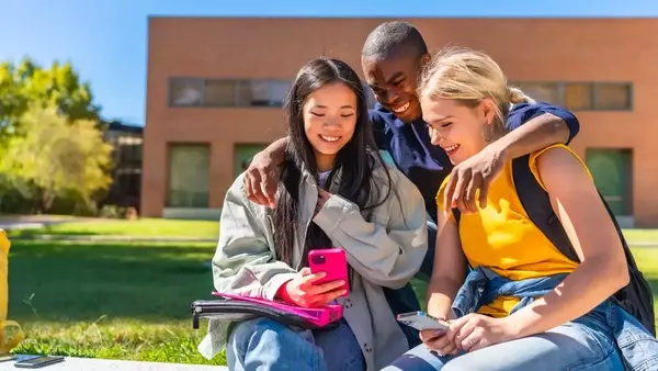 Navigating Senioritis: Ensuring a Smooth Transition to College