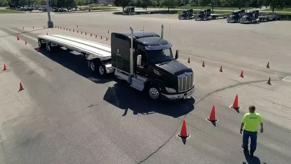 💼 Train, Drive, and Earn With Paid CDL Apprenticeships