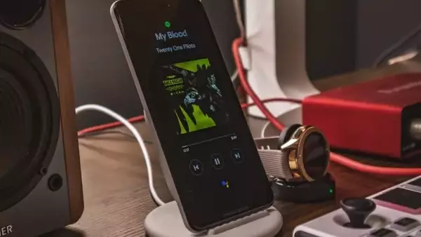 Spotify Technology: Analyst's Bullish Outlook Amidst AI and Monetization Challenges