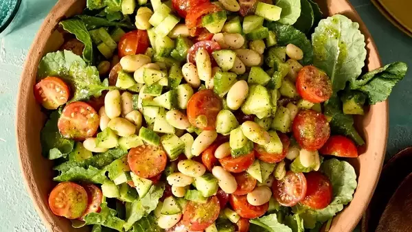 Quick and Healthy Tomato, Cucumber & White Bean Salad with Chive Vinaigrette