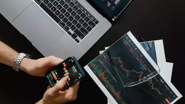 RXO Inc. Sees Significant Share Price Surge Amidst Optimistic Business Outlook