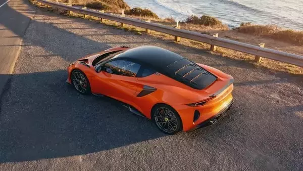 Lotus Introduces the Lighter and More Powerful 2027 Emira 420 Sport
