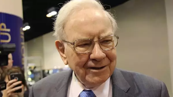 Warren Buffett's Wisdom: A Guide to Building Lasting Wealth in the Stock Market