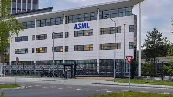 ASML: A Hold Rating on Valuation, Despite Strong Fundamentals