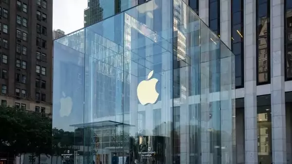 Apple's Valuation Concerns Amidst Dependence on iPhone Sales