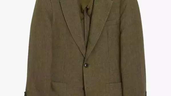 The Ultimate Guide to Summer Blazers for Men