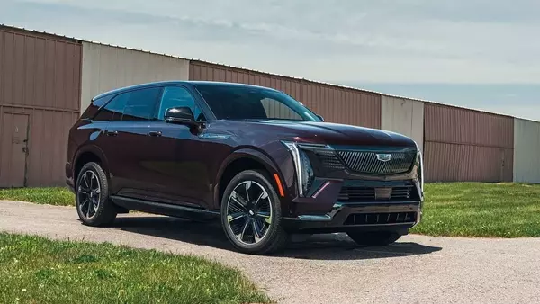 New Device Restores Apple CarPlay and Android Auto to GM EVs