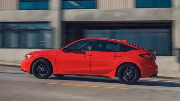 Choosing the Best Honda Civic Trim: Hybrid Hatchback Recommended