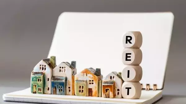 Chilton REIT Strategy Shifts Benchmark to Vanguard Real Estate ETF