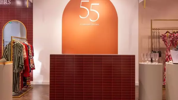 The Disappearing Fitting Room: Retail's Cost-Cutting Measure or Customer Experience Blunder?