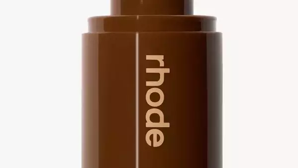 Rhode's Summer Collection: Achieving the Perfect Sun-Kissed Glow