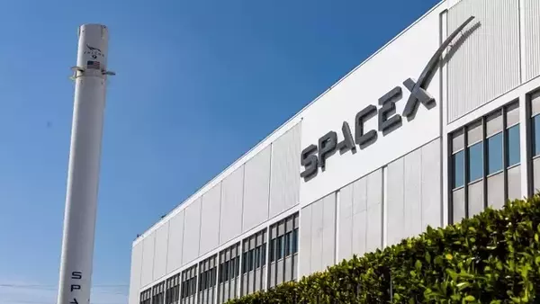 Understanding SpaceX's Public Offering and Business Model