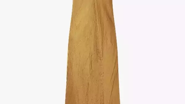 Timeless Allure: The Enduring Appeal of '90s Wedding Guest Attire