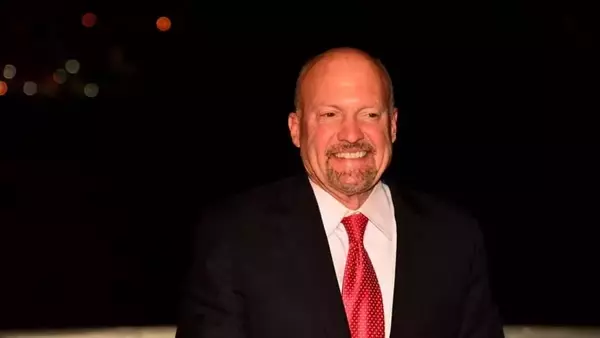 Jim Cramer's Market Insights: Bitcoin, Gold, and Tech Giants Amidst SpaceX IPO Hype