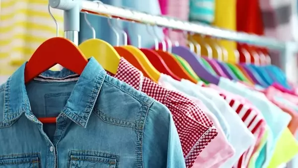 Revolve Group Inc. (RVLV): An Undervalued Opportunity in Fashion E-commerce?