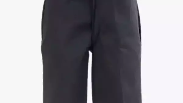 Embracing the Era of Oversized Shorts for Summer Comfort and Style