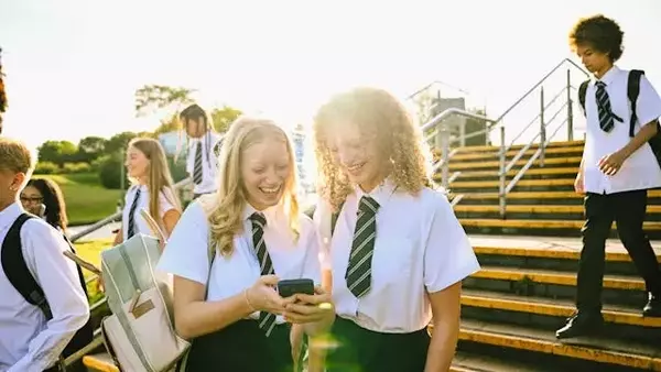 Essential High School Guidance for Girls: A Mother's Viral Wisdom