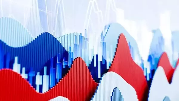 Beyond Numbers: The Influence of Market Narratives on Investment Outcomes
