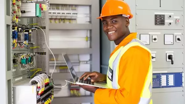 Electrician Training Programs in the United States: How to Start a Skilled Trade Career