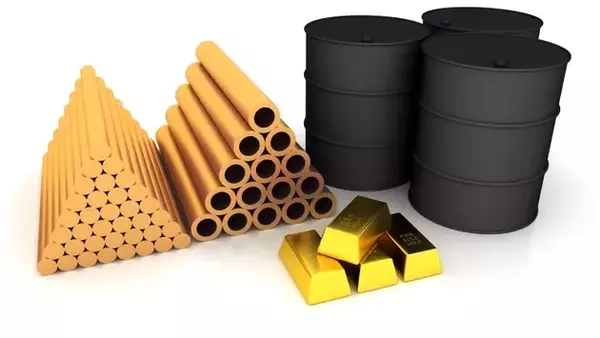 Oil Prices Dip Amid Strait of Hormuz Reopening Speculation and Strategic Reserve Concerns