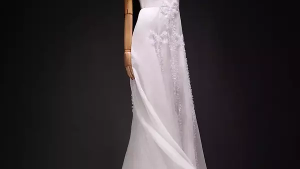 Susie Cave's New Venture: "Weddings and Funerals" Redefines Occasion Wear with Personalized Elegance