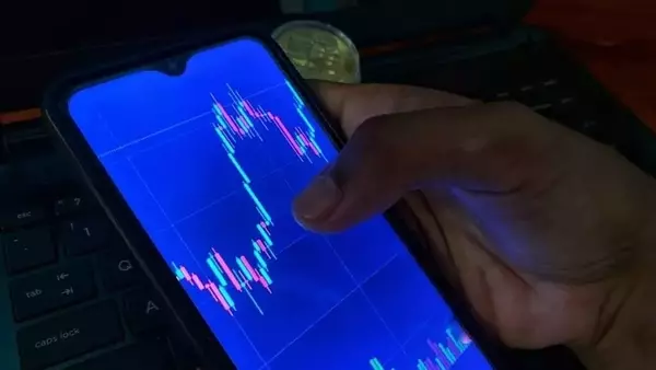 Sleep Number Faces Delisting After Bankruptcy Filing, Shares Plummet