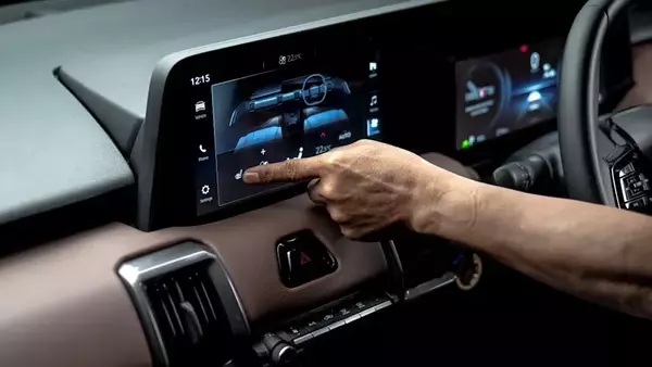 HCLTech and e.solutions Forge Alliance for Next-Gen Automotive Infotainment