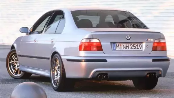 2000 BMW M5: An Executive Sedan Redefined