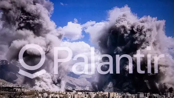 Wolfe Research Adjusts Palantir's Stock Rating Amid AI Growth and Valuation Concerns