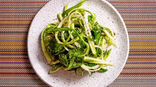 Puntarelle alla Romana: A Taste of Roman Tradition with an Endive Twist