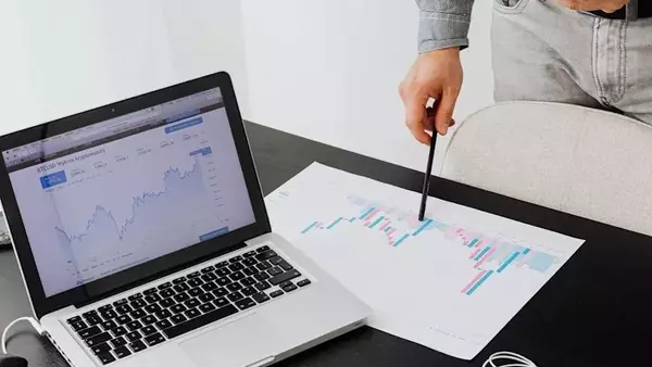 Block Inc. (XYZ): A Leading High-Growth Large-Cap Stock for Financial Services