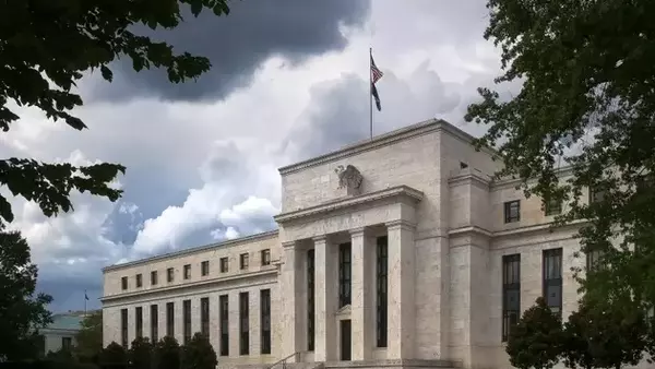 Federal Reserve's Forward Guidance and Market Reactions