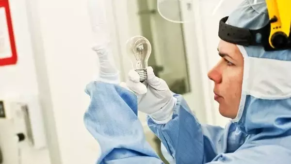 Lam Research: Strategic Investment in Semiconductor Innovation
