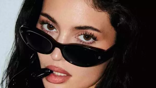Kylie Jenner's Vision: Blending Tech and Style with New Meta Glasses