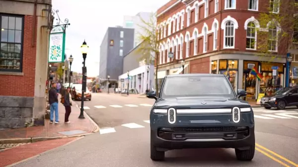 Rivian Faces Lawsuit Over Alleged Failure to Deliver Promised Self-Driving Capabilities